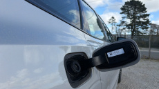 Volvo Xc60 2.0 B4P Plus Dark 5dr Geartronic Petrol Estate